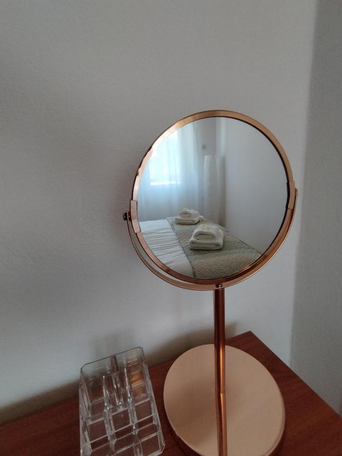 Antemma Apartment พูลา ภายนอก รูปภาพ